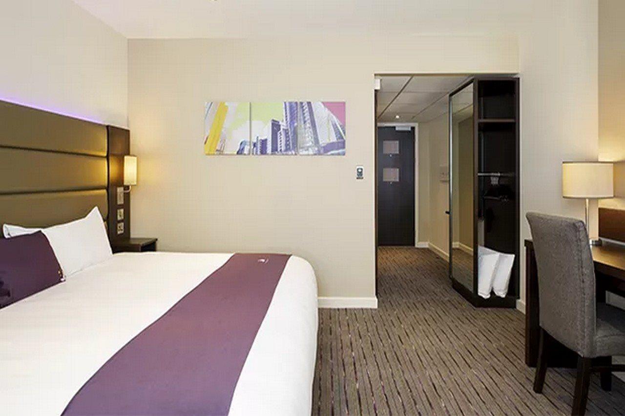 Premier Inn Premier Inn Silverstone Syresham Εξωτερικό φωτογραφία